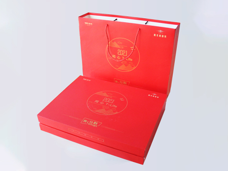 廣東(dong)新年禮盒